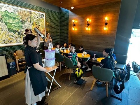 キッズキャリアタウン スターバックス そよら浜松西伊場店でキッズバリスタ体験