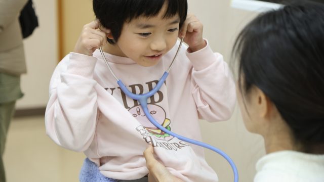 キッズキャリアタウン　浜松市立動物園での獣医師のお仕事体験
