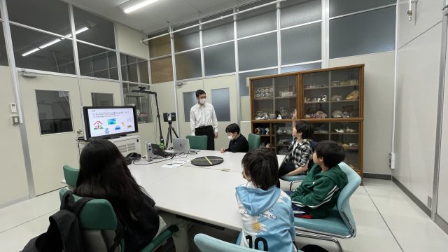 キッズキャリアタウン　～お仕事体験イベント～　レーザースキャナー体験